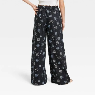 Women's Woven Wide Leg Pajama Pants - Colsie™ 4 Women's Woven Wide Leg Pajama Pants - Colsie™ - Image 2
