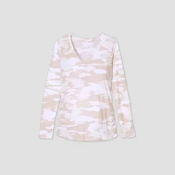 Long Sleeve Scoop Neck Side Shirred Maternity T-Shirt - Isabel Maternity By Ingrid & Isabel™ 10 Long Sleeve Scoop Neck Side Shirred Maternity T-Shirt - Isabel Maternity By Ingrid & Isabel™ -Best Clothing Store GUEST 25304e46 0b78 4ffc a4b2 dea7fa45552a