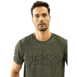 Leo Inspiring Graphic Moisture-Wicking Active Tee -