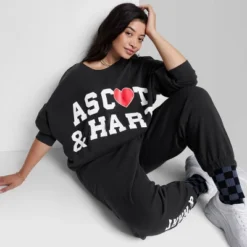 Women's Ascot + Hart Fleece Heart Graphic Pullover Sweatshirt - Black 15 Women's Ascot + Hart Fleece Heart Graphic Pullover Sweatshirt - Black -Best Clothing Store GUEST 6c875ee3 85a7 4a34 995d 97befa3789da