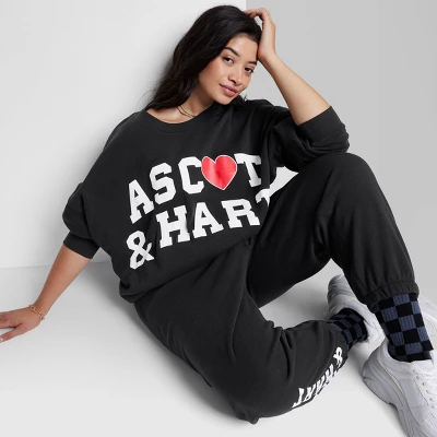Women's Ascot + Hart Fleece Heart Graphic Pullover Sweatshirt - Black 9 Women's Ascot + Hart Fleece Heart Graphic Pullover Sweatshirt - Black - Image 7