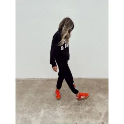 Women's Ascot + Hart Fleece Heart Graphic Pullover Sweatshirt - Black 12 Women's Ascot + Hart Fleece Heart Graphic Pullover Sweatshirt - Black -Best Clothing Store GUEST 78458df2 490e 4dd8 a5b6 9f0fd7a3f737