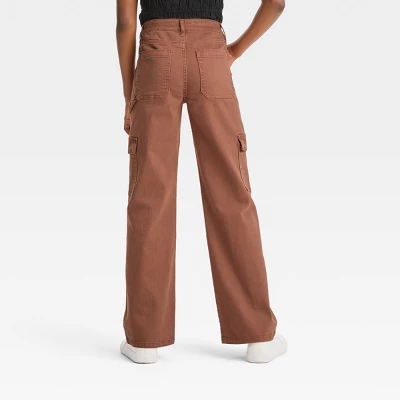 Girls' High-Rise Baggy Cargo Pants - Art Class™ Brown 3 Girls' High-Rise Baggy Cargo Pants - Art Class™ Brown