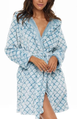 Women's Warm Soft Plush Fleece Bathrobe With Hood, Knee Length Hooded Robe, Seashell Scalloped 8 Women's Warm Soft Plush Fleece Bathrobe With Hood, Knee Length Hooded Robe, Seashell Scalloped - Image 6