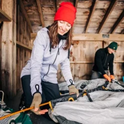 Minus33 Merino Wool Expedition - Women's Brushed Wool Hoodie Kodiak Fleece -Best Clothing Store GUEST 92fbf6ab d1a3 44cc 9b50 15ffedce4f7c