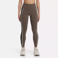 Reebok Lux High-Rise Colorblock Leggings -Best Clothing Store GUEST ad99a961 cc12 4ee4 b9cb 4a18460cf37f