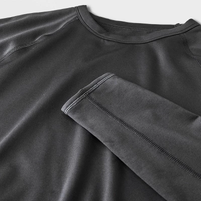 Men's Regular Fit Long Sleeve Midweight Thermal Undershirt - All In Motion™ 4 Men's Regular Fit Long Sleeve Midweight Thermal Undershirt - All In Motion™ - Image 2