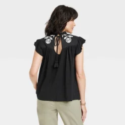 Women's Short Sleeve Embroidered Top - Knox Rose™