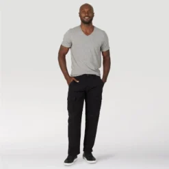 Wrangler Men's Relaxed Fit Flex Cargo Pants